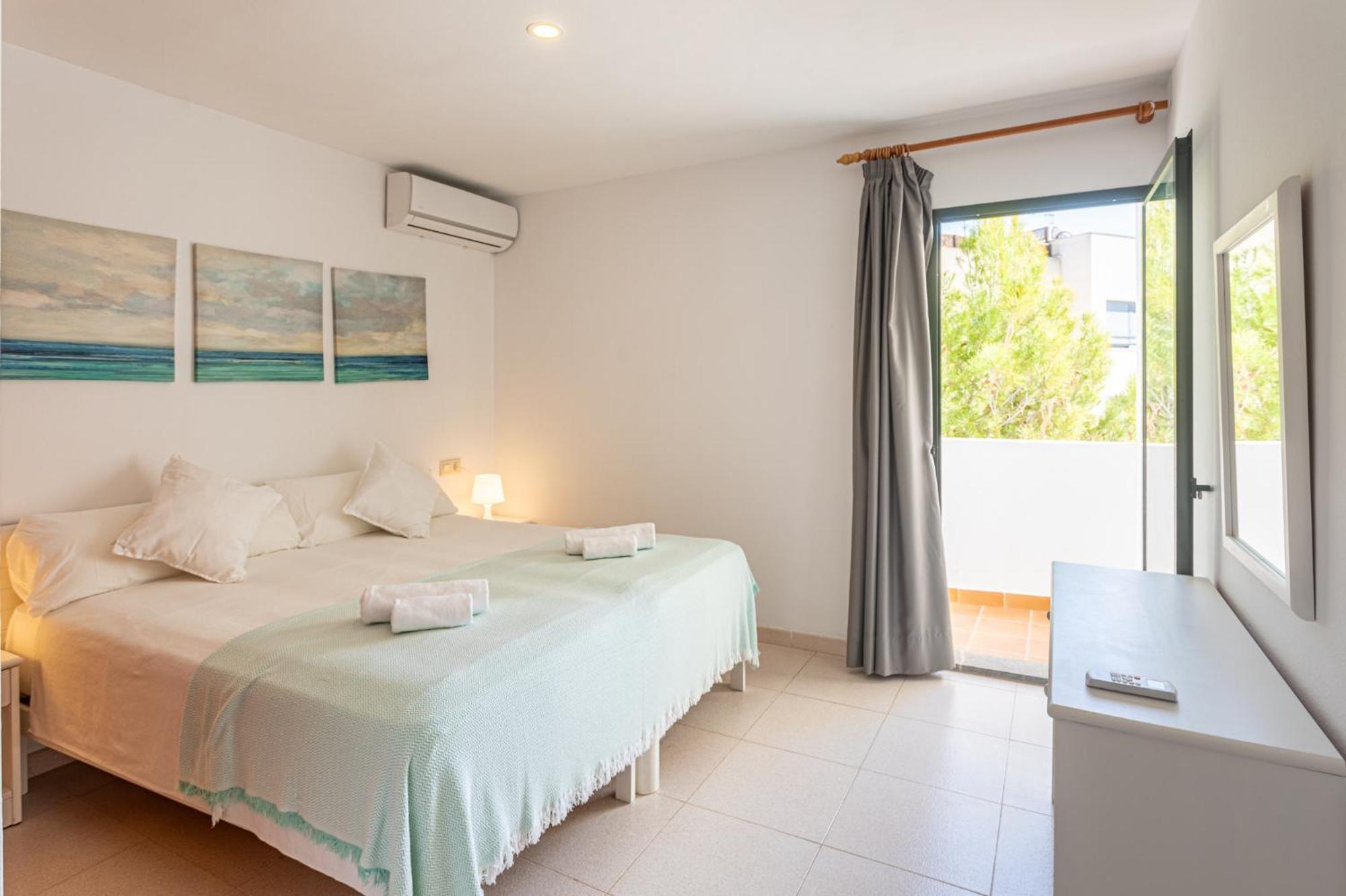 Es Dolc Apartments By Youroom Colonia de Sant Jordi Eksteriør bilde